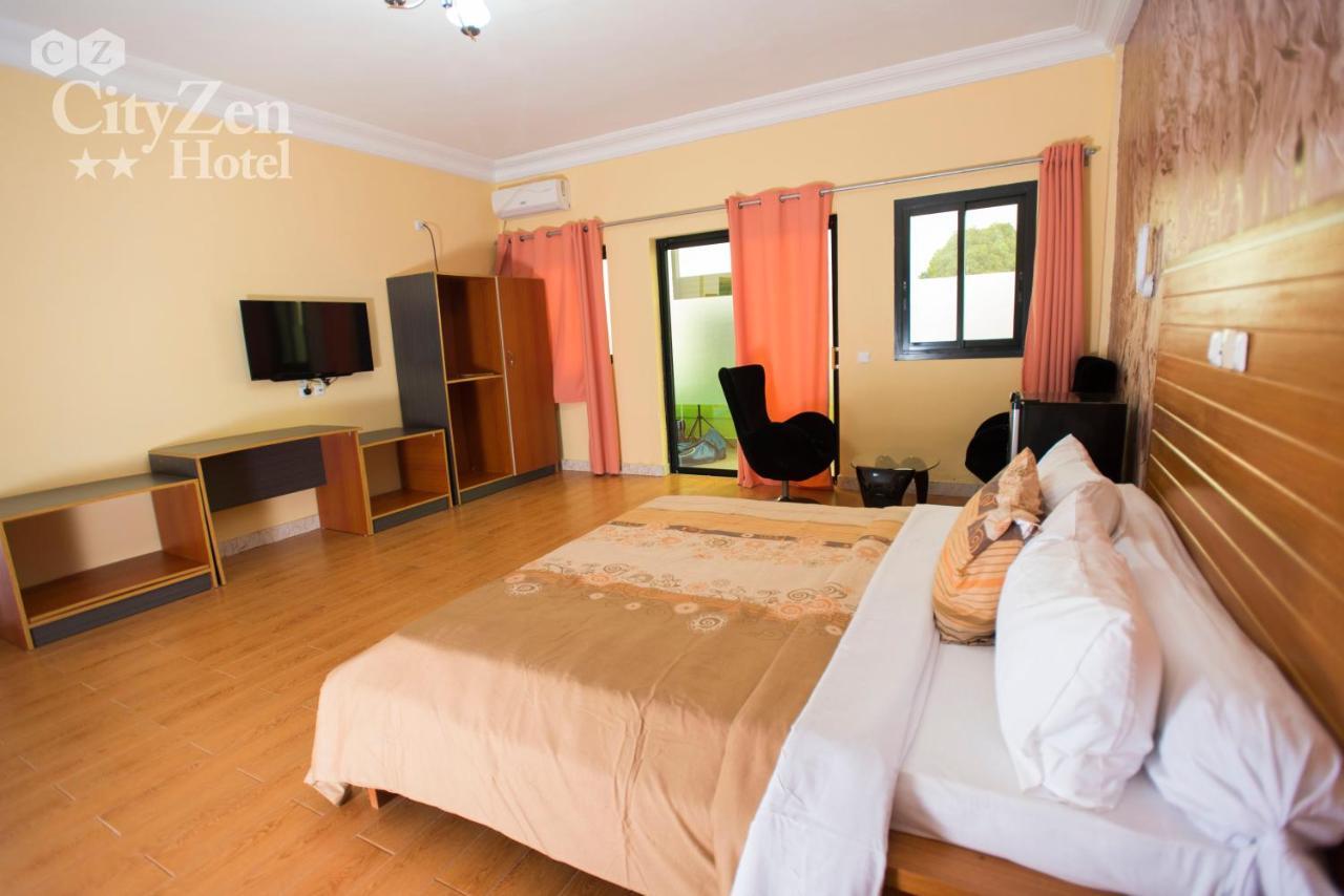 Cityzen Hotel Douala Buitenkant foto
