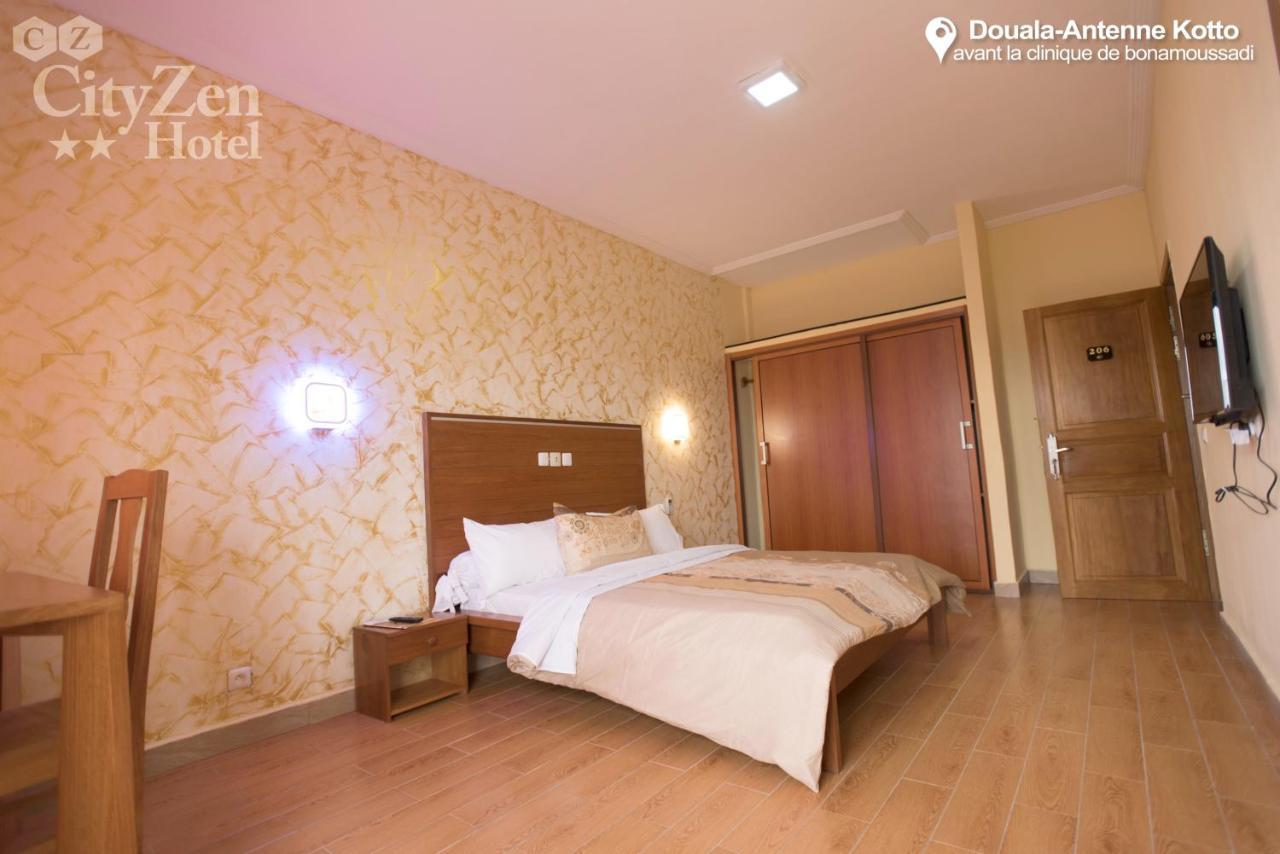 Cityzen Hotel Douala Buitenkant foto