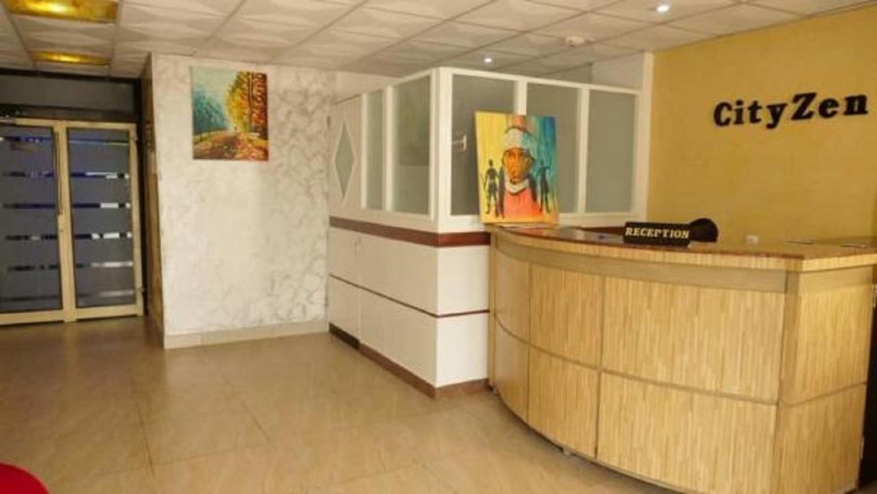 Cityzen Hotel Douala Buitenkant foto